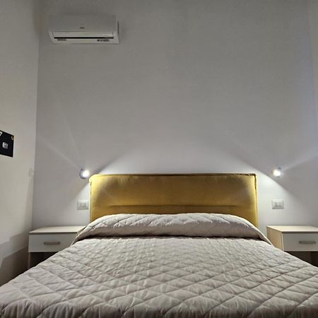 팔레르모 La Casa Di Nina B&B 외부 사진